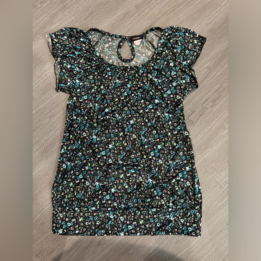 Women’s floral print maternity top size M